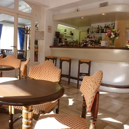 Hotel Cit'hotel De La Vallee