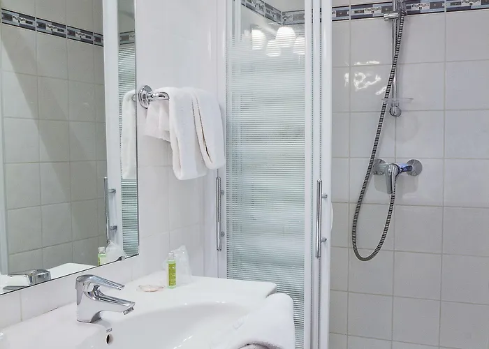 Cit'hotel De La Vallee