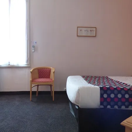 Cit'hotel De La Vallée 3*
