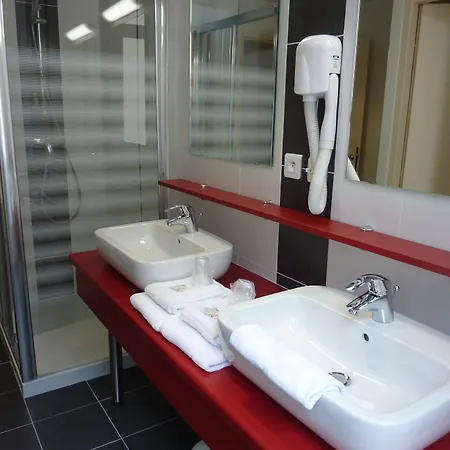 Hotel Cit'hotel De La Vallée 3*