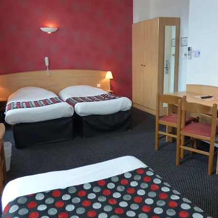 Cit'hotel De La Vallée Hotel 3*