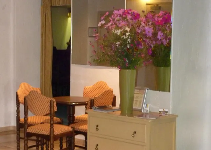 Cit'hotel De La Vallée Lourdes