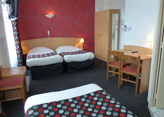 Cit'hotel De La Vallée Hotel 3*