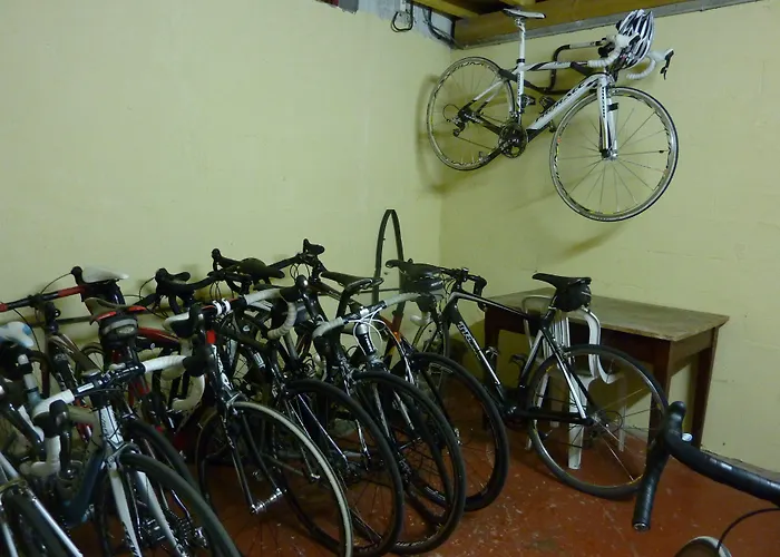 Cit'hotel De La Vallee Hotel