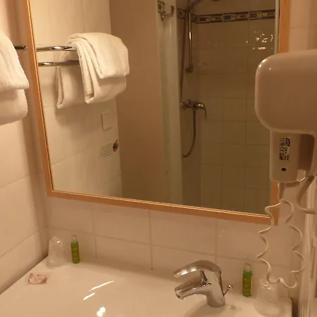 Cit'hotel De La Vallee