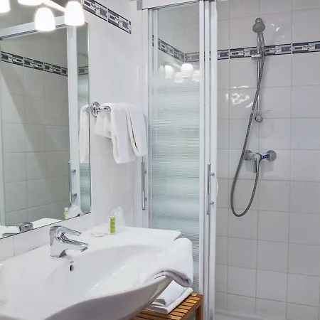 Cit'hotel De La Vallee 3* Lurdy