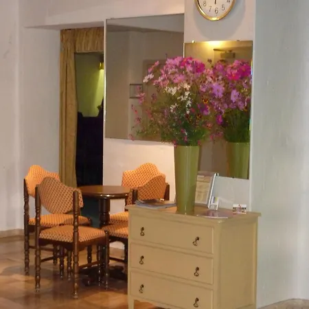Cit'hotel De La Vallee Lurdy