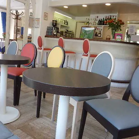 Cit'hotel De La Vallee 3* Lourdes